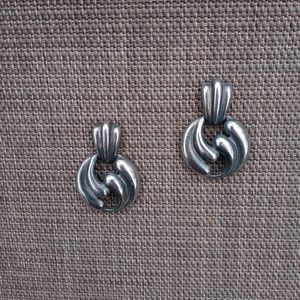 💦Swirl Silver 🌨🌊 Earrings